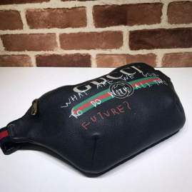 Picture of Gucci Mens Bags _SKUfw137938572fw